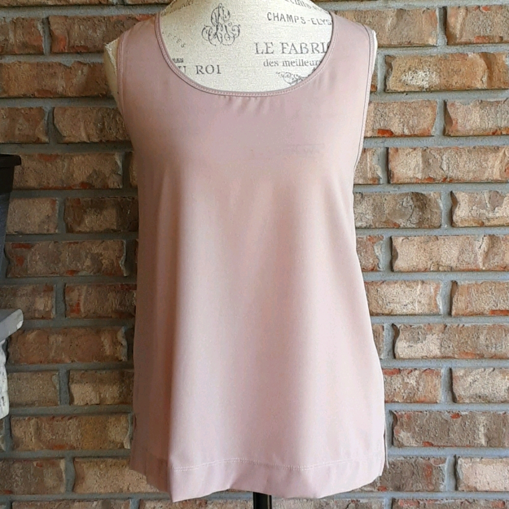 Forla Paris sleeveless top size large.